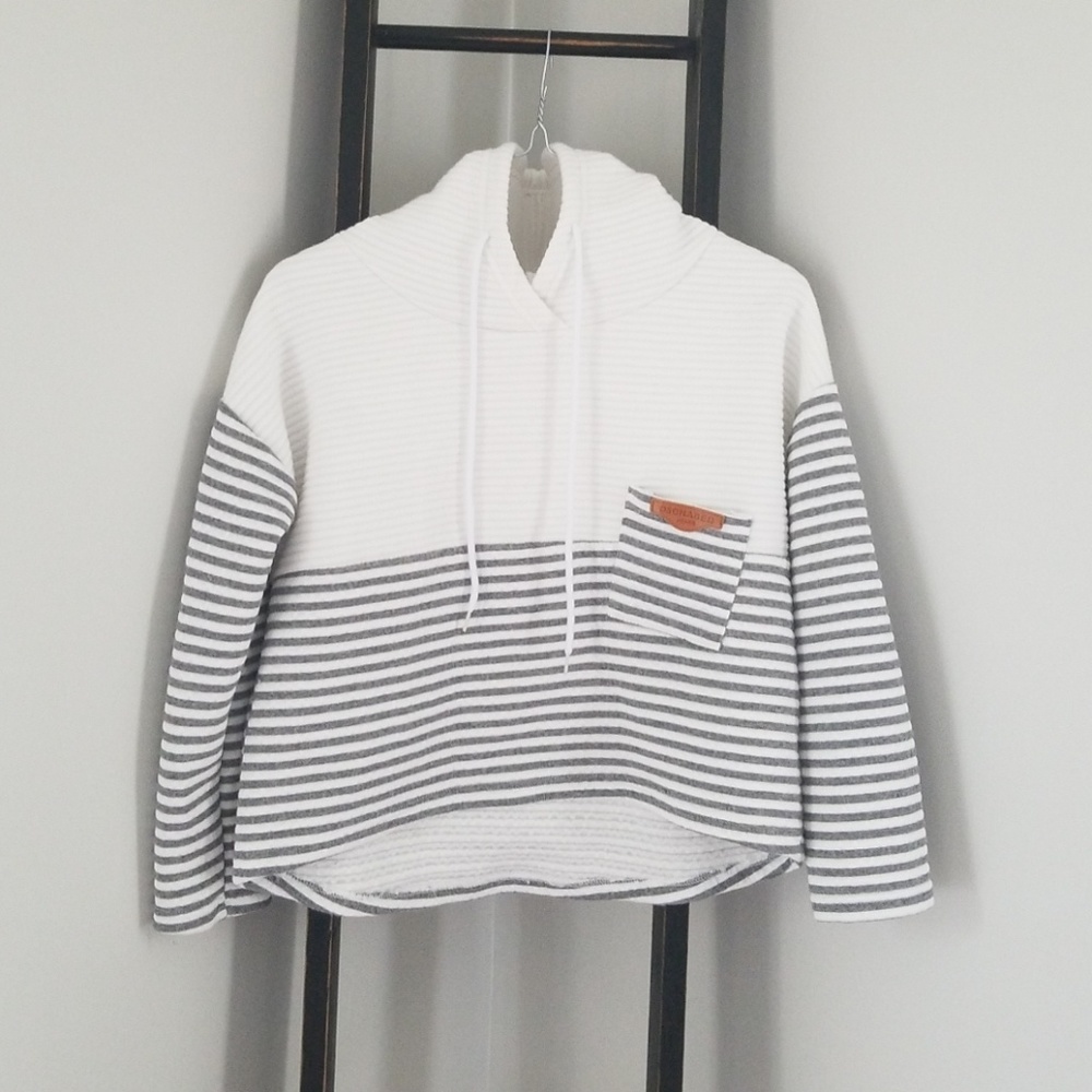 Grey and white cropped hoodie
